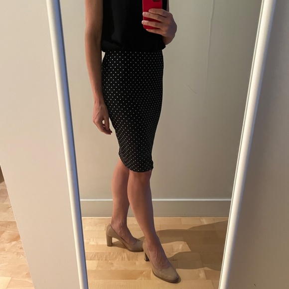 VINCE CAMUTO polka dot pencil skirt - Picture 2 of 5